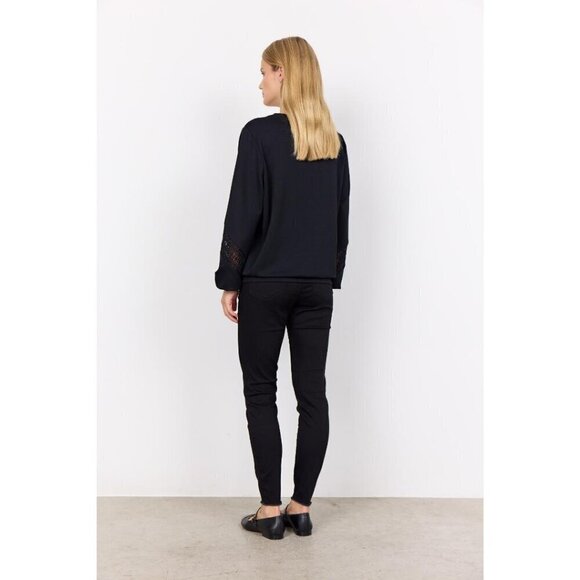 NWT SOYA CONCEPT BANU BLACK CROCHET CREWNECK SWEATER - Picture 3 of 5